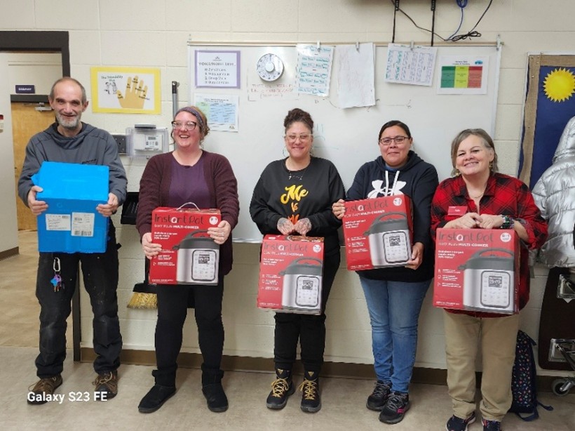 Attendees of Instant Pot Program