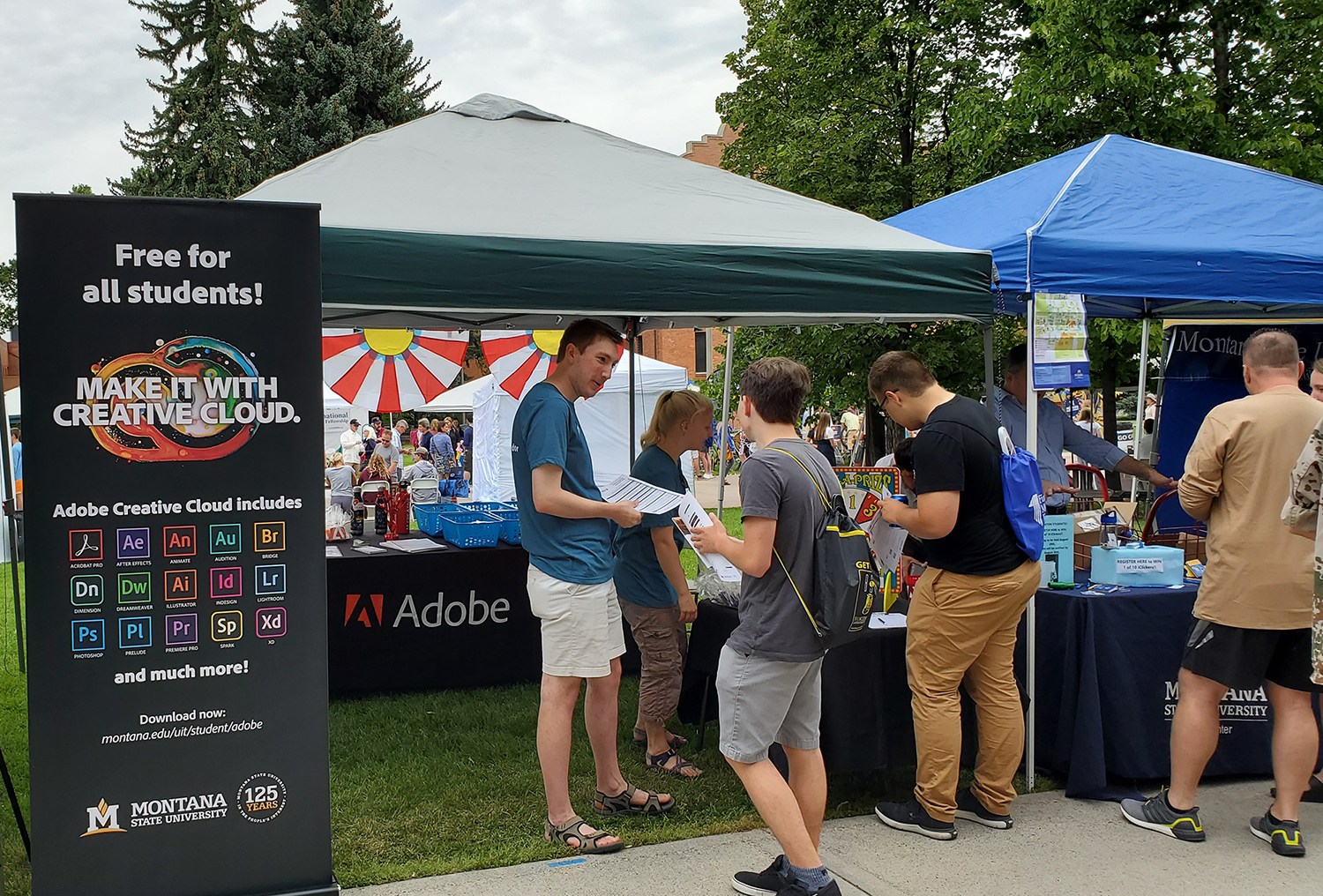 Adobe ambassadors speaking with students at Catapalooza