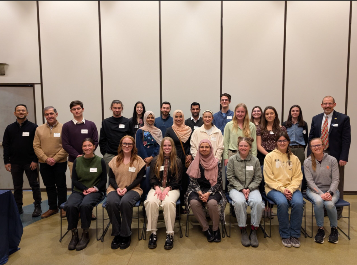 Dalia Mogahed and Honors Presents