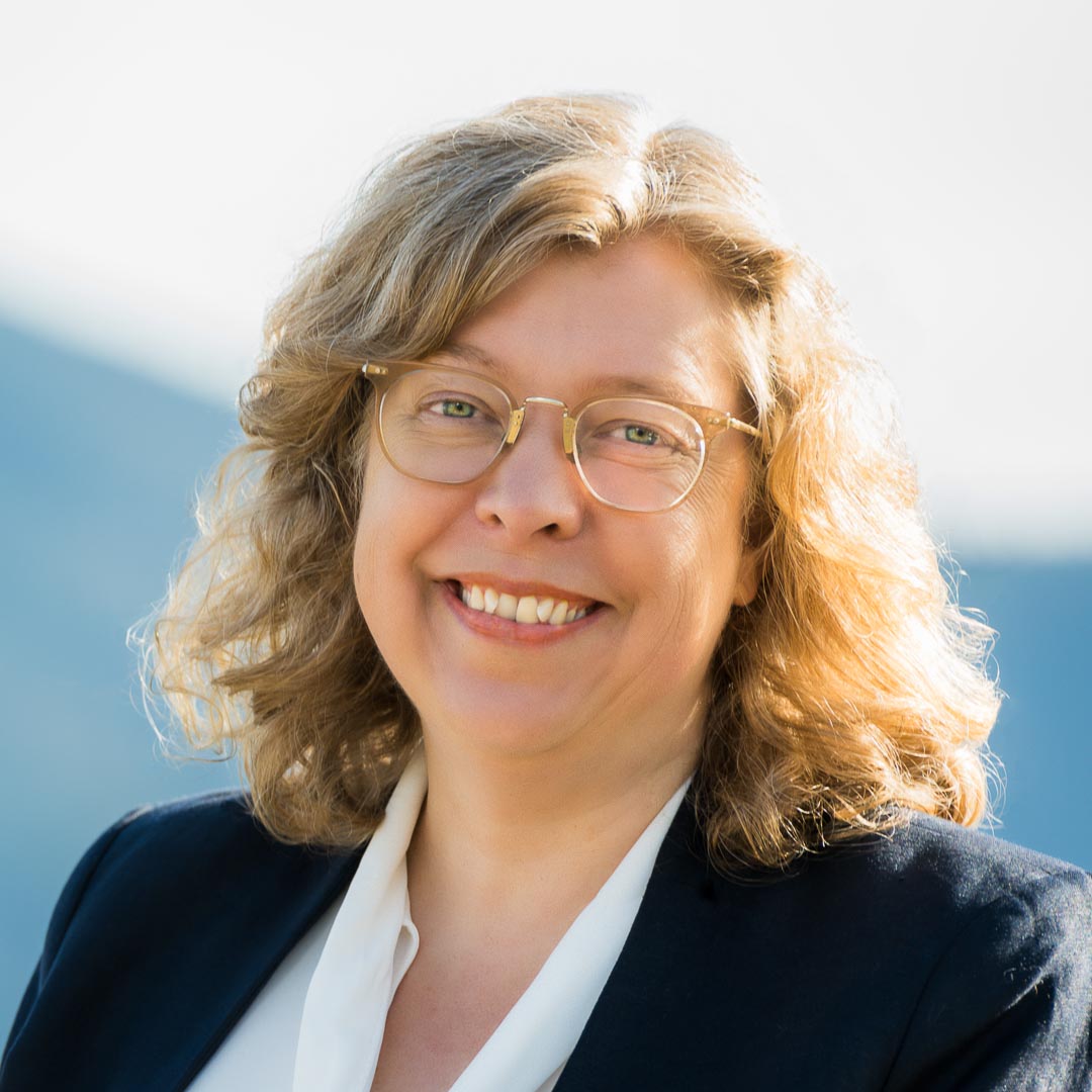 headshot of Erica Howe Dungan, on-campus program manager