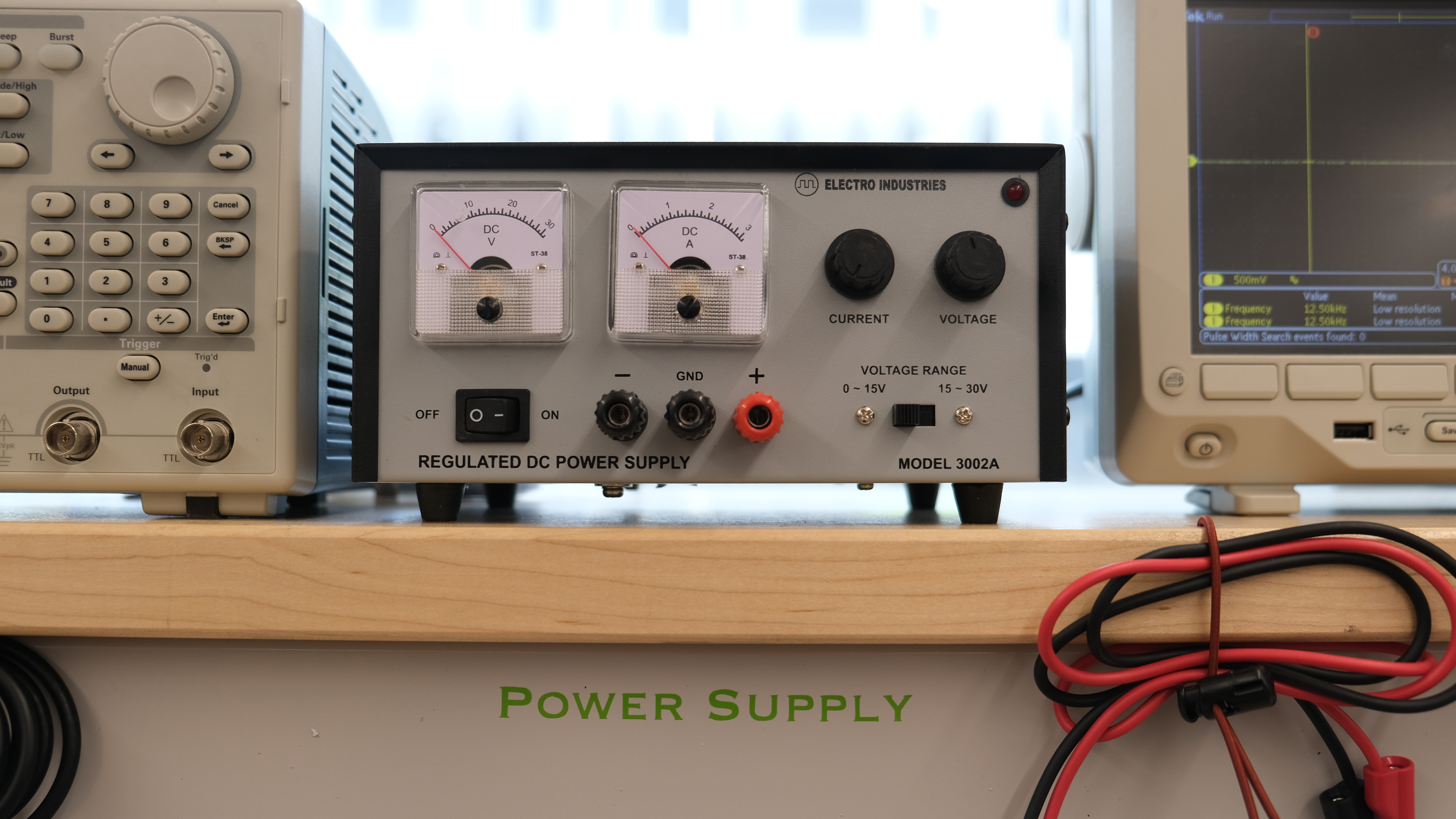 DC Power Supply